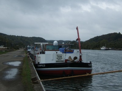 2009_1010Batellerie0170.JPG (132.72 Kio) Vu 2814 fois 2009_1010Batellerie0170.JPG