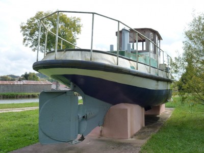 remorqueur girancourt (06).JPG (572.34 Kio) Vu 10499 fois remorqueur girancourt (06).JPG