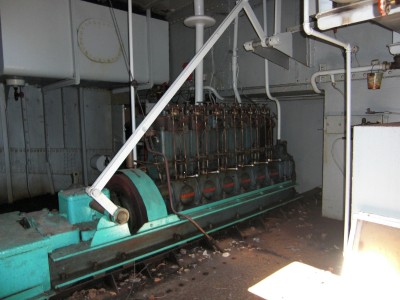 DB6 coupé.jpg (395.34 Kio) Vu 7557 fois DB6 coupé.jpg