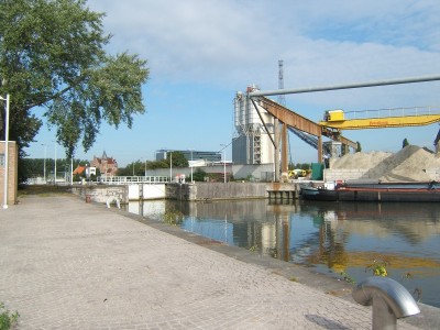 2007_0919x20092.JPG