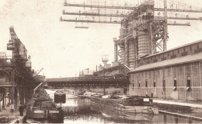 Solvay 53 - Dombasle-sur-Meurthe - Les transbordeurs des Usines Solvay (vagus).jpg (370.36 Kio) Vu 2546 fois Solvay 53 - Dombasle-sur-Meurthe - Les transbordeurs des Usines Solvay (vagus).jpg