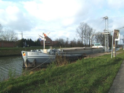 Ludivine.JPG (129.35 Kio) Vu 2250 fois Ludivine.JPG