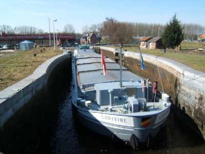 Ludivine 4JPG.JPG (113.14 Kio) Vu 2249 fois Ludivine 4JPG.JPG