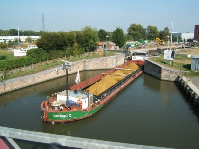 2009_09180110.JPG (120.21 Kio) Vu 2846 fois 2009_09180110.JPG