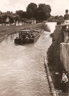 Bar-le-Duc (Meuse) - Le canal (vagus).jpg (205.79 Kio) Vu 1568 fois Bar-le-Duc (Meuse) - Le canal (vagus).jpg