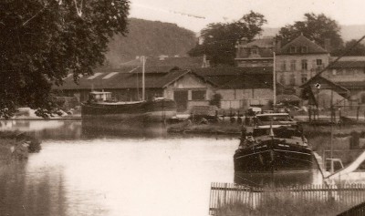 Bar-le-Duc (Meuse) - Le canal (dét2) (vagus).jpg (285.45 Kio) Vu 1568 fois Bar-le-Duc (Meuse) - Le canal (dét2) (vagus).jpg