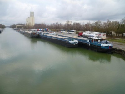 401303_238887422852101_100001925344406_540266_959296702_n.jpg (51.81 Kio) Vu 820 fois 401303_238887422852101_100001925344406_540266_959296702_n.jpg