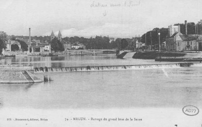 Barrage de Melun grand bras.jpg