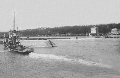 Remorqueur Bouvreuil (Cie Les Oiseaux).jpg (401.28 Kio) Vu 2843 fois Remorqueur Bouvreuil (Cie Les Oiseaux).jpg