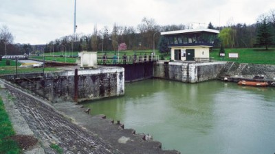 barrage-et-ecluses-l-isle-adam.jpg (47.33 Kio) Vu 5207 fois barrage-et-ecluses-l-isle-adam.jpg