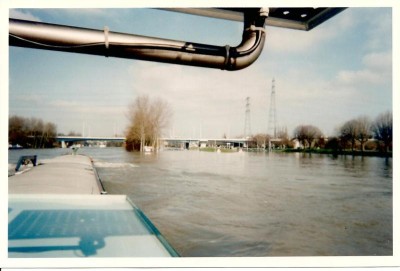 PONTOISE CRUE JANVIER 1995.jpg