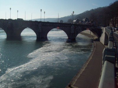 215.jpg (95.31 Kio) Vu 2677 fois 215.jpg