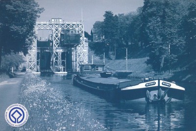 Beatrice   CANAL DU CENTRE  BELGIQUE (Copier).jpg