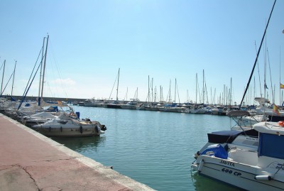 DSC_0276a.jpg (187.04 Kio) Vu 1283 fois DSC_0276a.jpg