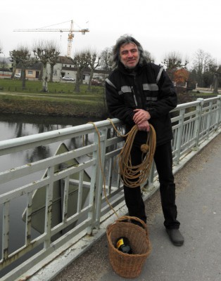 JC 2 PEtit.jpg (277.7 Kio) Vu 7534 fois JC 2 PEtit.jpg