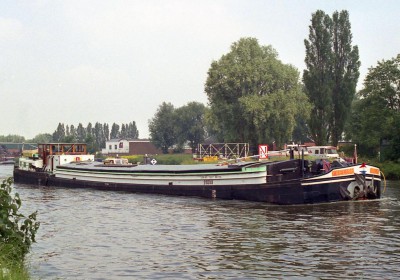 VAR-yvelise-p112.jpg