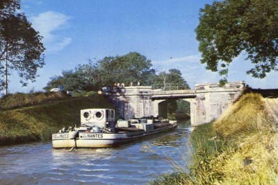 Nuits na872 b.jpg (124.32 Kio) Vu 3094 fois Nuits na872 b.jpg