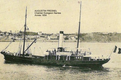 Baliseur Augustin Fresnel.jpg