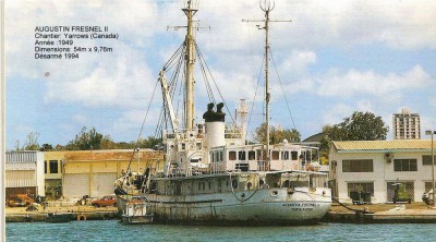 Baliseur AugustinFresnel II.jpg