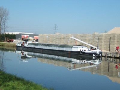 2007_0414x20019Baitulos.JPG (87.68 Kio) Vu 11362 fois 2007_0414x20019Baitulos.JPG