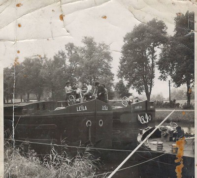 leila_t.800.jpg (136.63 Kio) Vu 10167 fois leila_t.800.jpg