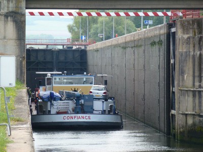 CONFIANCE - Pagny-sur-Moselle - août 2011 (013).JPG (127.78 Kio) Vu 2889 fois CONFIANCE - Pagny-sur-Moselle - août 2011 (013).JPG