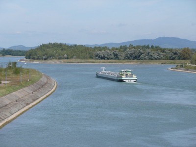 ELLEN - Fessenheim - septembre 2008 (034).JPG (111.09 Kio) Vu 1689 fois ELLEN - Fessenheim - septembre 2008 (034).JPG