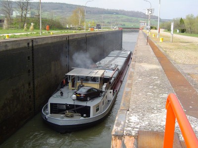 HALLEY - Pagny-sur-Moselle - avril 2006 (058).JPG