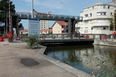 DSC_0082.JPG (136.22 Kio) Vu 997 fois DSC_0082.JPG