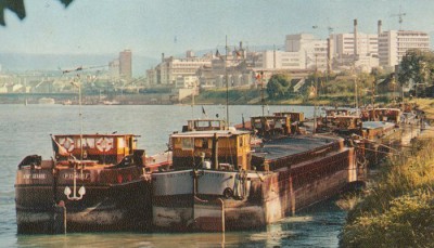 Huningue-Saint-Louis (Haut-Rhin) - Le Rhin - Les trois frontières - 2 - groupe (Copier) (2).jpg