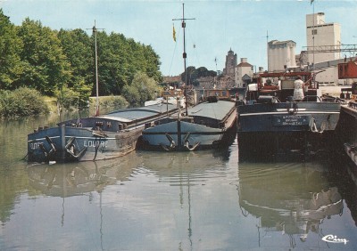 Nogent-sur-Seine (Aube) - Le port (Copier).jpg (270.88 Kio) Vu 2310 fois Nogent-sur-Seine (Aube) - Le port (Copier).jpg