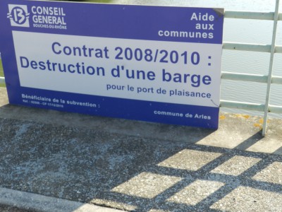 demobarge1.JPG