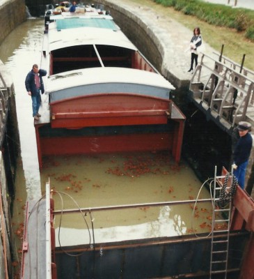 photo bateau europa gardouche.jpg