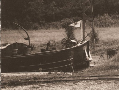 Revigny-sur-Ornain (Meuse) - Le pont sur le canal (3).jpg