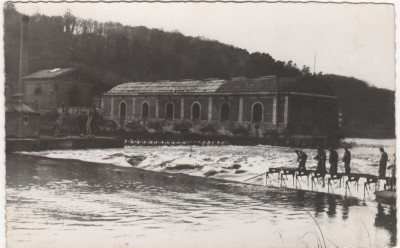 cp écluses bougival 003.jpg (209.89 Kio) Vu 1852 fois cp écluses bougival 003.jpg