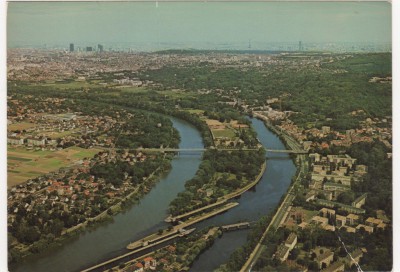 cp écluses bougival 005.jpg (344.48 Kio) Vu 1852 fois cp écluses bougival 005.jpg