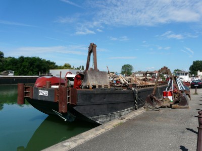 barge enzo-av.JPG