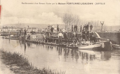 Renflouement d'un bateau d'acier par la maison Forterre-Ligaudan 1.jpg