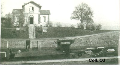 le rapide écluse de cummiére début années 1930rd.JPG