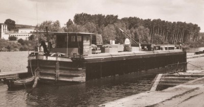 St-Martin-du-Tertre (Yonne) - Les bords de l'Yonne - L'écluse (3).jpg