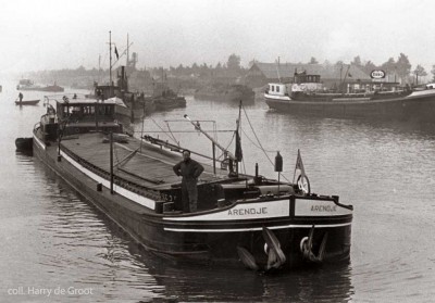 Arendje 02307663 (1).jpg (88.08 Kio) Vu 2043 fois Arendje 02307663 (1).jpg