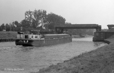 Rival 03250282 (2).jpg (120.14 Kio) Vu 3359 fois Rival 03250282 (2).jpg