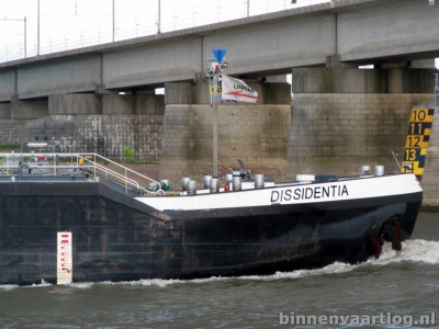 dissidentia-3-9-11-2006.jpg (185.8 Kio) Vu 2066 fois dissidentia-3-9-11-2006.jpg