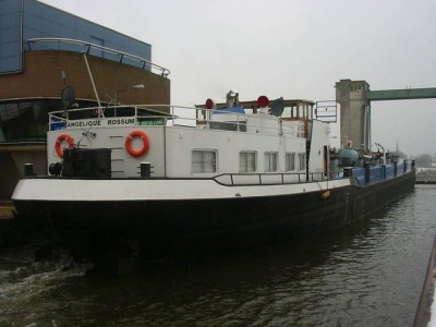 angelique63sx.jpg