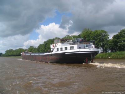 stormvogel219062009.jpg