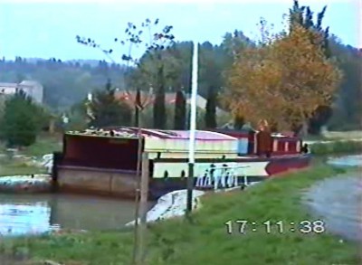 03 aval fonsérannes cul vu depuis nez dans 1er sas.jpg (69.23 Kio) Vu 4085 fois 03 aval fonsérannes cul vu depuis nez dans 1er sas.jpg