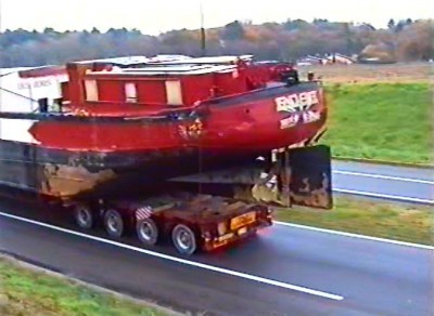 36 convoi exceptionnel arrière.jpg (74.82 Kio) Vu 4085 fois 36 convoi exceptionnel arrière.jpg