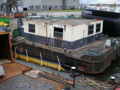 pousseur tabarly.JPG (175.71 Kio) Vu 7844 fois pousseur tabarly.JPG