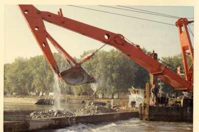 URANUS (1).jpg (114.91 Kio) Vu 1514 fois URANUS (1).jpg