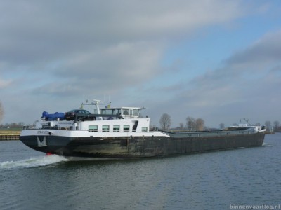 stranger528012013.jpg (64.45 Kio) Vu 2822 fois stranger528012013.jpg